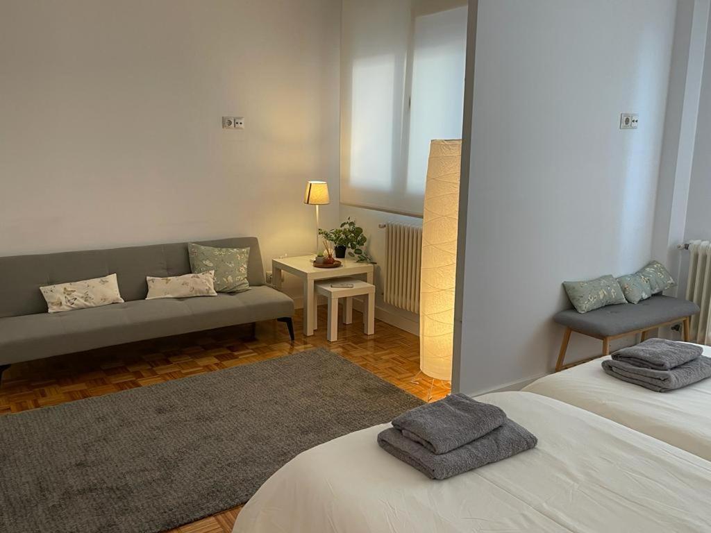 Appartamento Oviedo Historico Wifi & Parking Gratuito Esterno foto